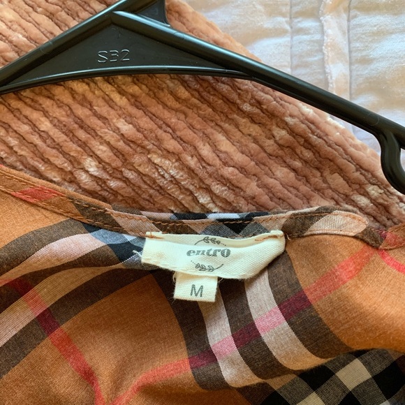 Button-down Top with Front Tie - Picture 2 of 3